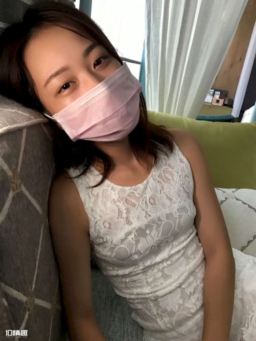 女人在床上夹双腿高潮是一种病吗